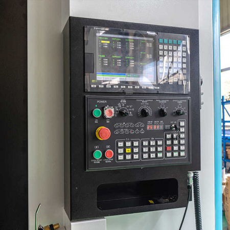 Фрезерный обрабатывающий центр Detai NC-1375