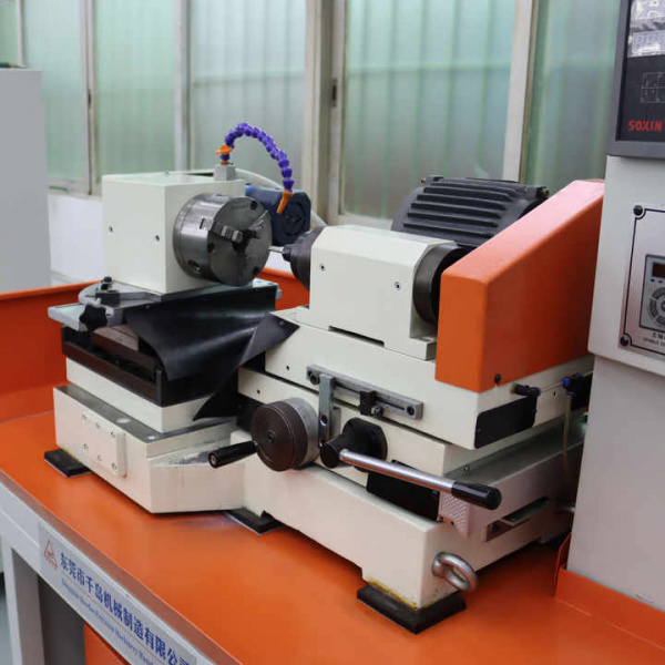 Трехкулачковый патрон Gongda GD-02S, точный шлифовальный станок