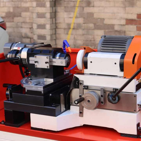 Цанговый шлифовальный станок Gongda GD-01T