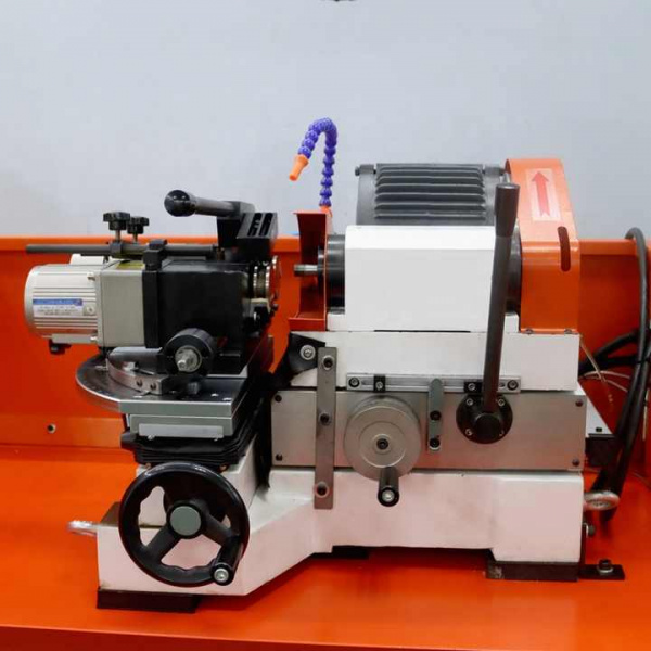 Внутренний круглошлифовальный станок Gongda GD-02K