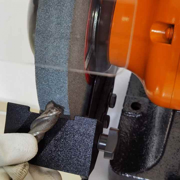 Шлифовальный станок AllWin TDS-G200V, 200 mm